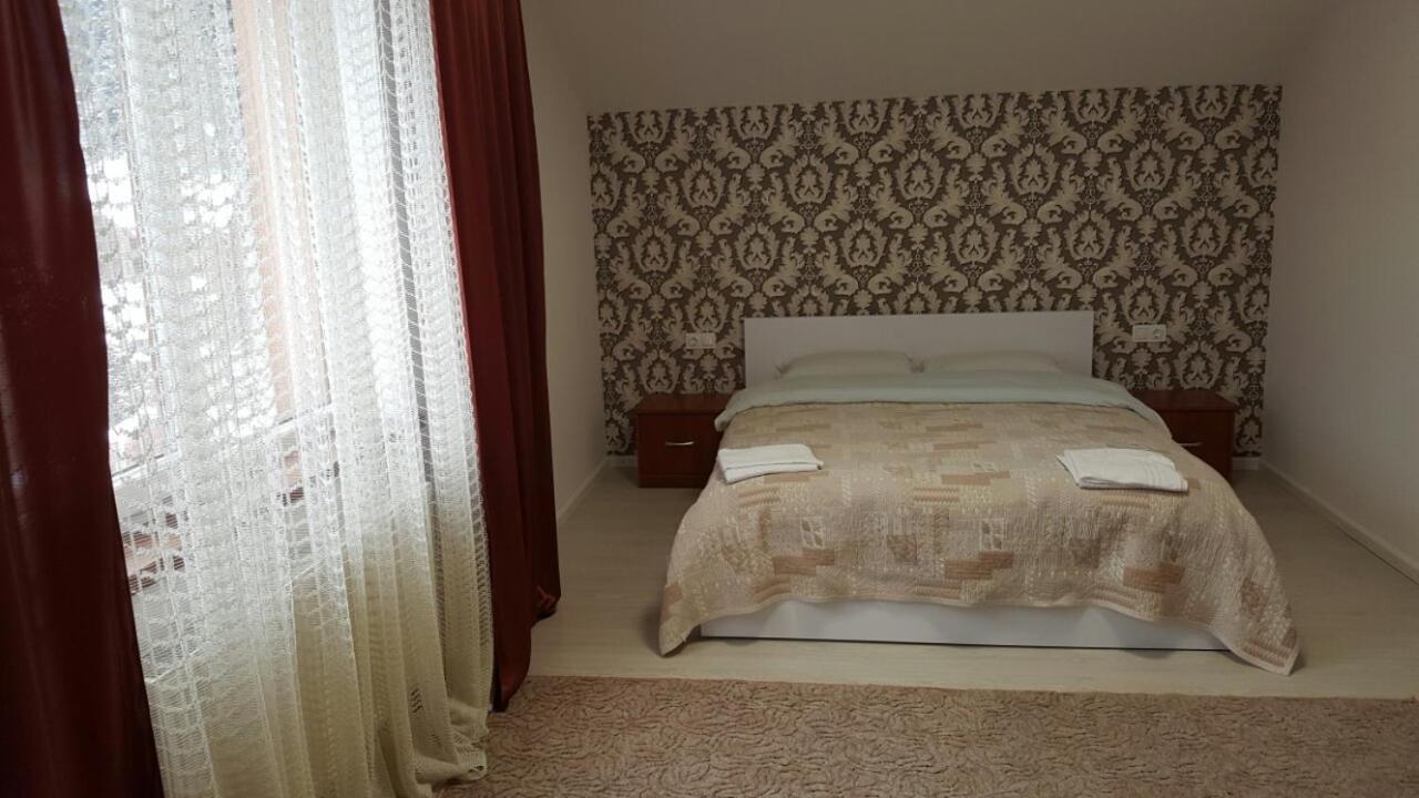 Krashanka Villa Tatariv Exteriör bild